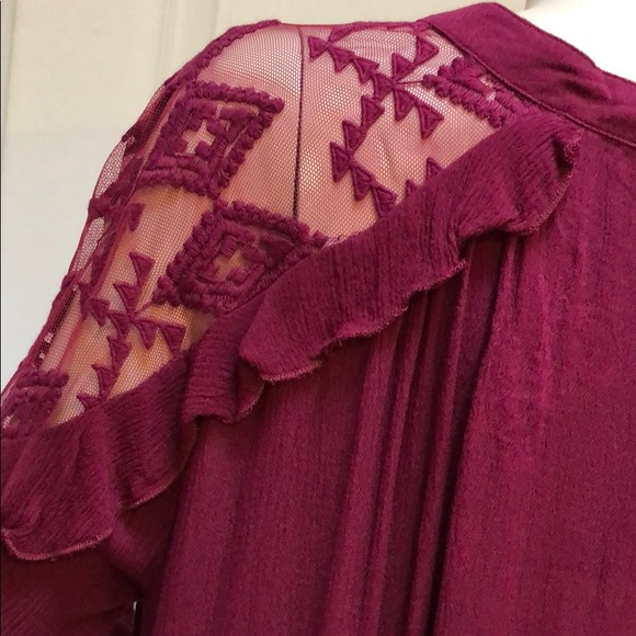 BURGUNDY WINE LACE TUNIC TOP - Picture 7 of 8